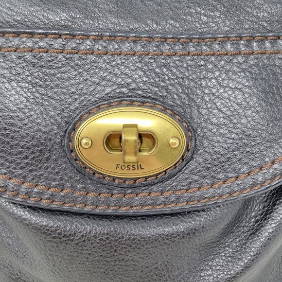 Fossil Vintage Black Leather Flap Crossbody Handbag with Brass Turn Lock - Picture 6 of 14